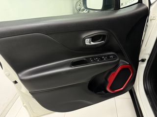 JEEP Renegade 2.0Mjt Trailhawk 4x4 desde 279€/mes*