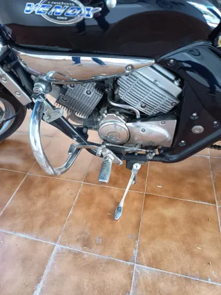 Kymco Venox 250cc Cruiser