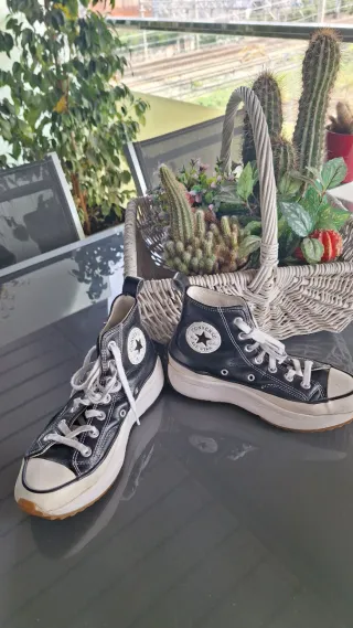 Converse Run Star Hike negras y blancas