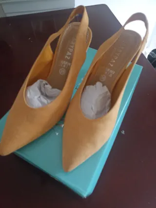 Zapatos de tacón  Pies