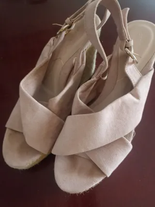 Zapatos de tacón  Pies