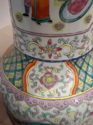 Coppia di vasi cinesi in porcellana