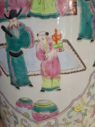 Coppia di vasi cinesi in porcellana