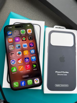 iPhone 15 Plus 256GB Space Gray