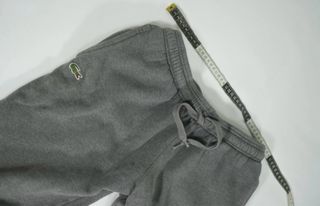 Pantalón chándal/jogger gris Lacoste