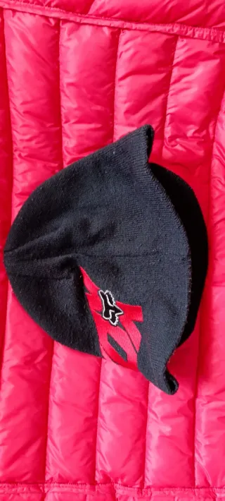 Gorro Fox Racing Negro y Rojo