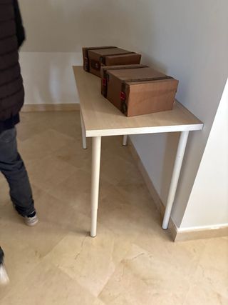 Mesa elevable de madera
