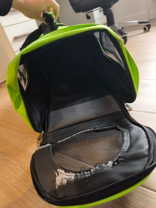 Transportín perro verde pequeño