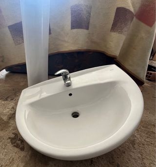 Lavabo de porcelana blanco