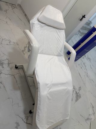 Camilla hidráulica estetica