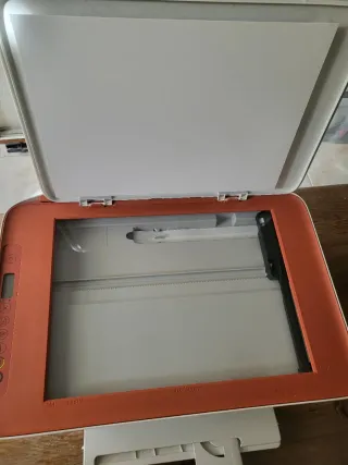 Impresora HP 2700 E multifunción