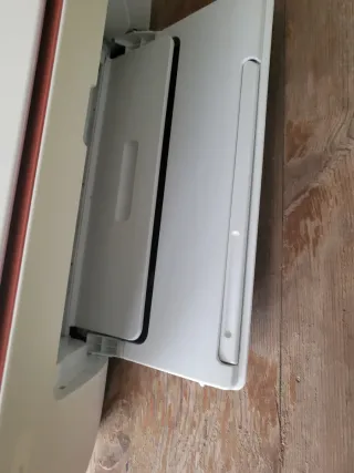 Impresora HP 2700 E multifunción