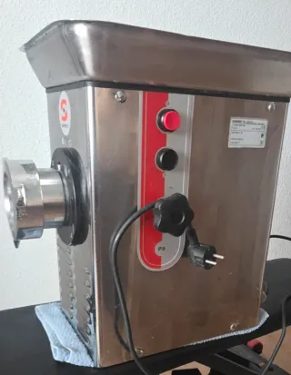 Picadora de carne Sammic S22