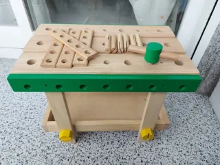 Banco de madera Imaginarium para niños