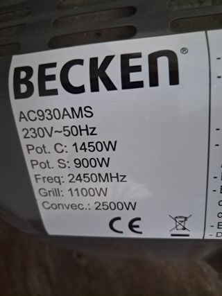 Microondas Becken AC930AMS. 30 litros.