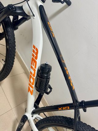Bicicleta Mendiz X10 Boost 04