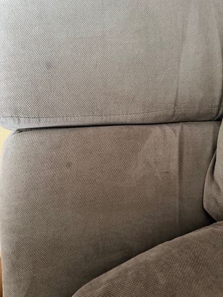 Sofá chaise longue en muy buen estado – 231 cm