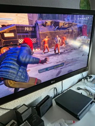 PS4 Slim 1TB + 13 Juegos FW 12.56 Vendo o cambio