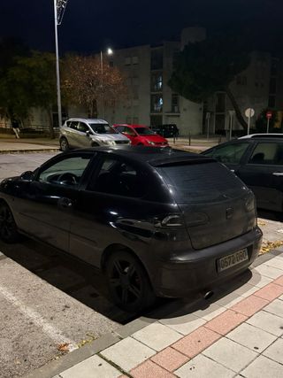 SEAT Ibiza 2004