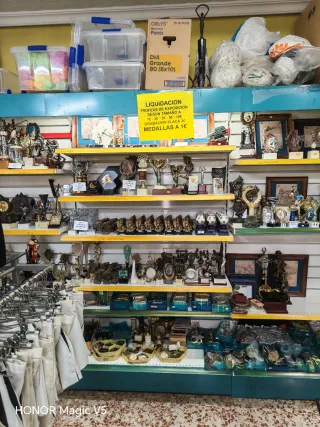 Estanterías de negocio