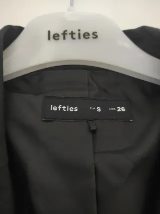 Chaqueta corta Lefties negra Talla XS