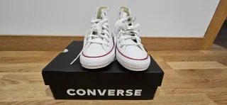 Converse blancas - Solo pie izquierdo!