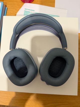 Apple AirPods Max Space Gray