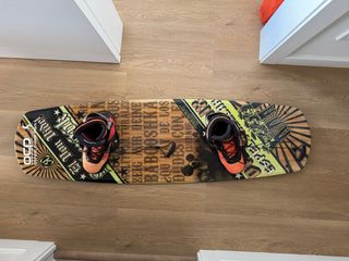 Tabla Wakeboard con botas