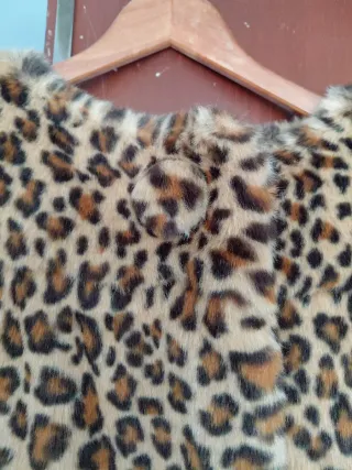 Abrigo estampado leopardo forrado