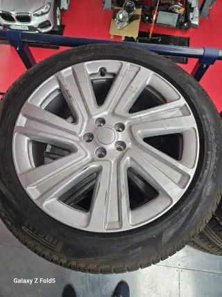 Llantas originales Range Rover 20” + neumáticos