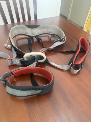 Arnés Black Diamond Momentum Talla M