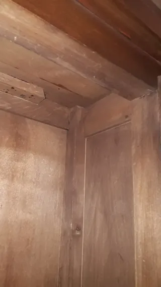 Aparador antiguo madera y metal