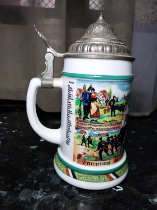 Jarra cerveza alemana con tapa