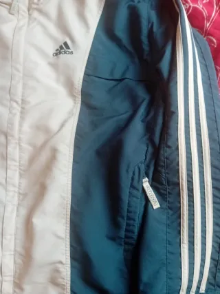 Chaqueta Adidas Beige/Gris Talla 42/44.