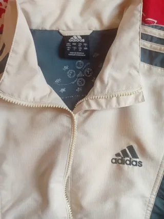 Chaqueta Adidas Beige/Gris Talla 42/44.