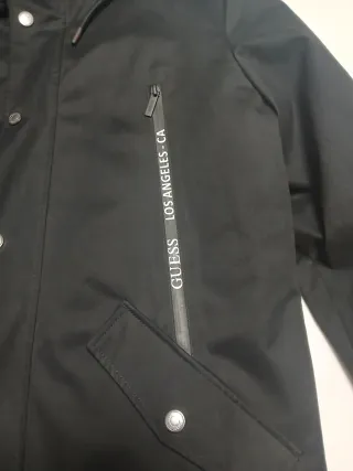 Parka Guess Negra Hombre