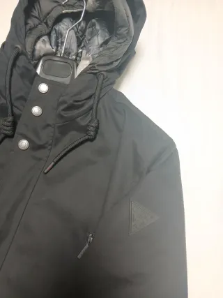 Parka Guess Negra Hombre