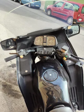 BMW K75RT Negra y Gris