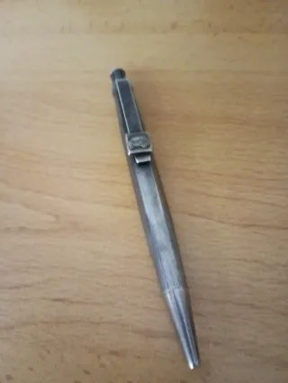 Bolígrafo muy antiguo en plata de 925 milesimas