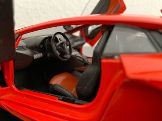 Lamborghini Aventador naranja