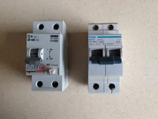 Interruptor Diferencial Legrand 25A 30mA + Magneto