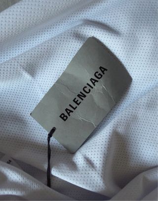 Camiseta Balenciaga Blanca Talla XS (Oversize)