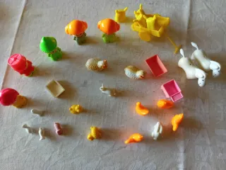 Granja Pinypon con figuras y accesorios