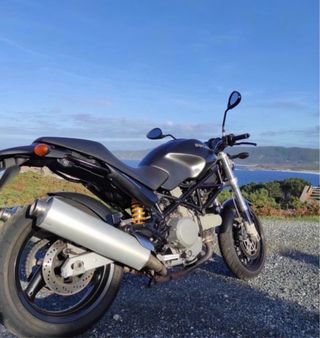 Ducati Monster 620 Dark IE Negra