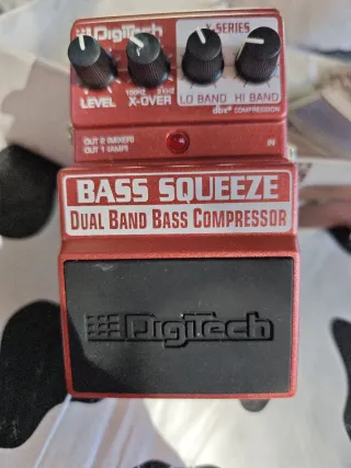 Digitech Bass Squeeze Compresor Bajo
