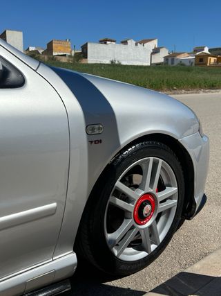 Center locks Cupra 17