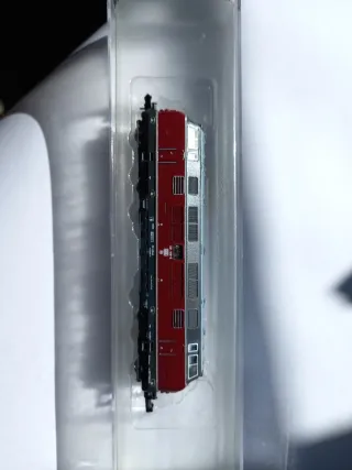 2 Locomotoras TRIX Escala N