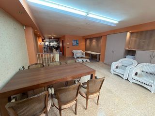 Oficina en venta en Elda