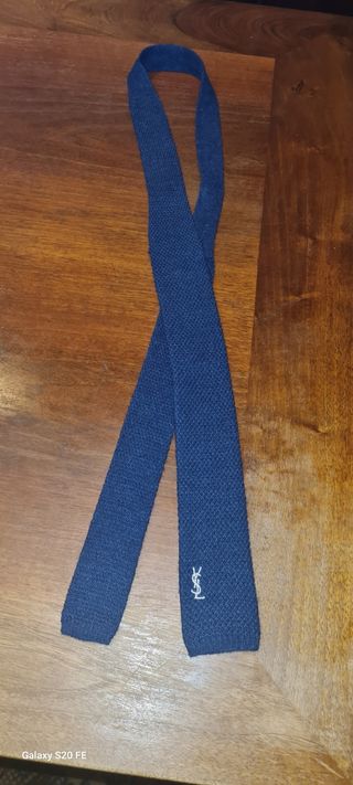Cravatta Yves Saint Laurent blu