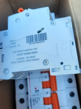 Interruptor magnetotermico Legrand 2 polos